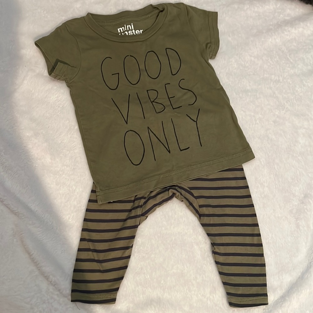 Munster baby set